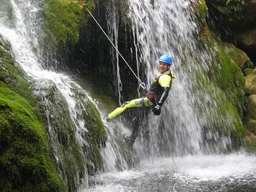 descenso-de-cañones-en-asturias