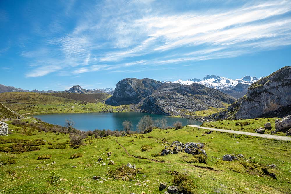 lagos-de-covadonga-en-verano