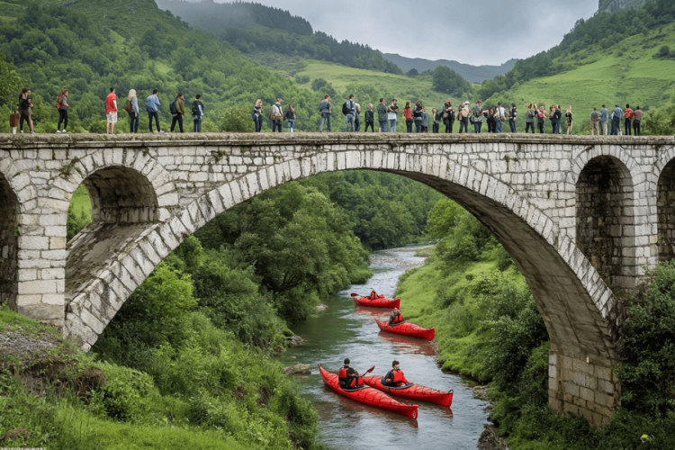 Explora Cangas de Onís en Asturias: su Puente Romano, la Capilla de Santa Cruz y el descenso del Sella. Disfruta de la gastronomía y la naturaleza local.
