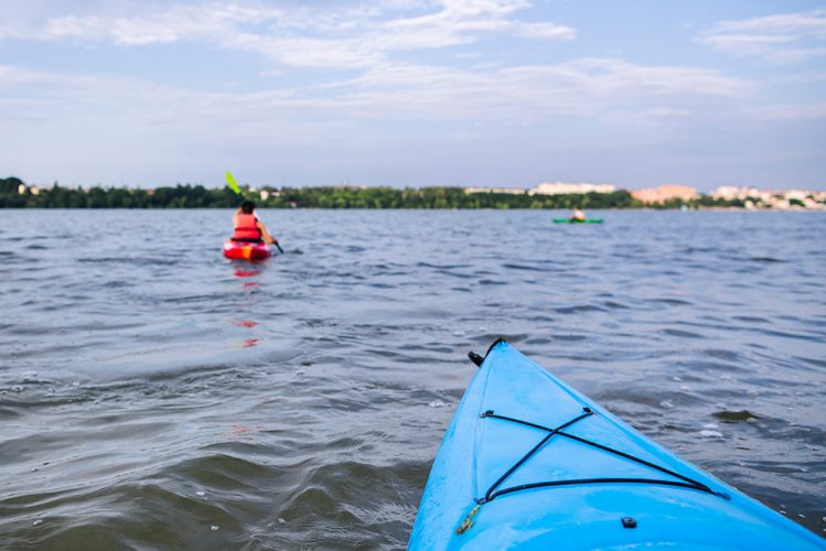 diferencia-entre-canoa-y-piragua